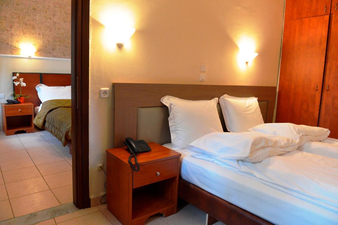 Hotel Galaxy Krepeni Exteriör bild