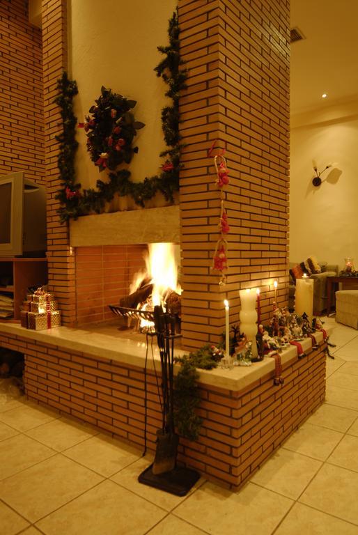 Hotel Galaxy Krepeni Exteriör bild