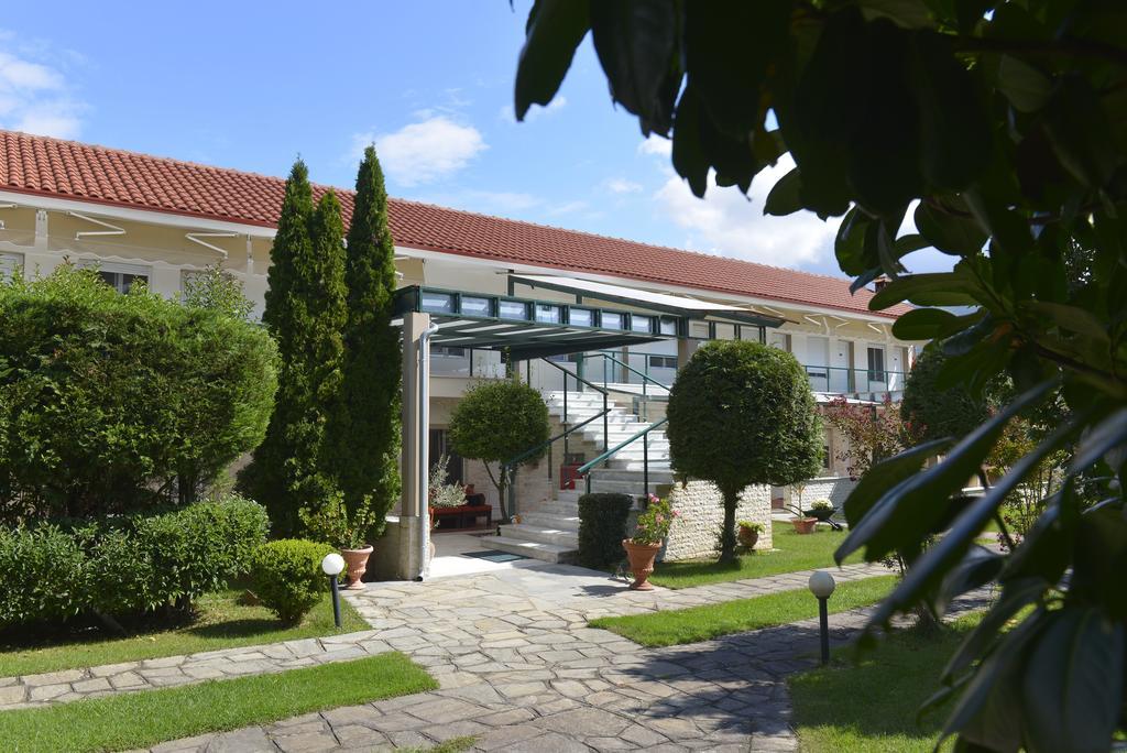 Hotel Galaxy Krepeni Exteriör bild